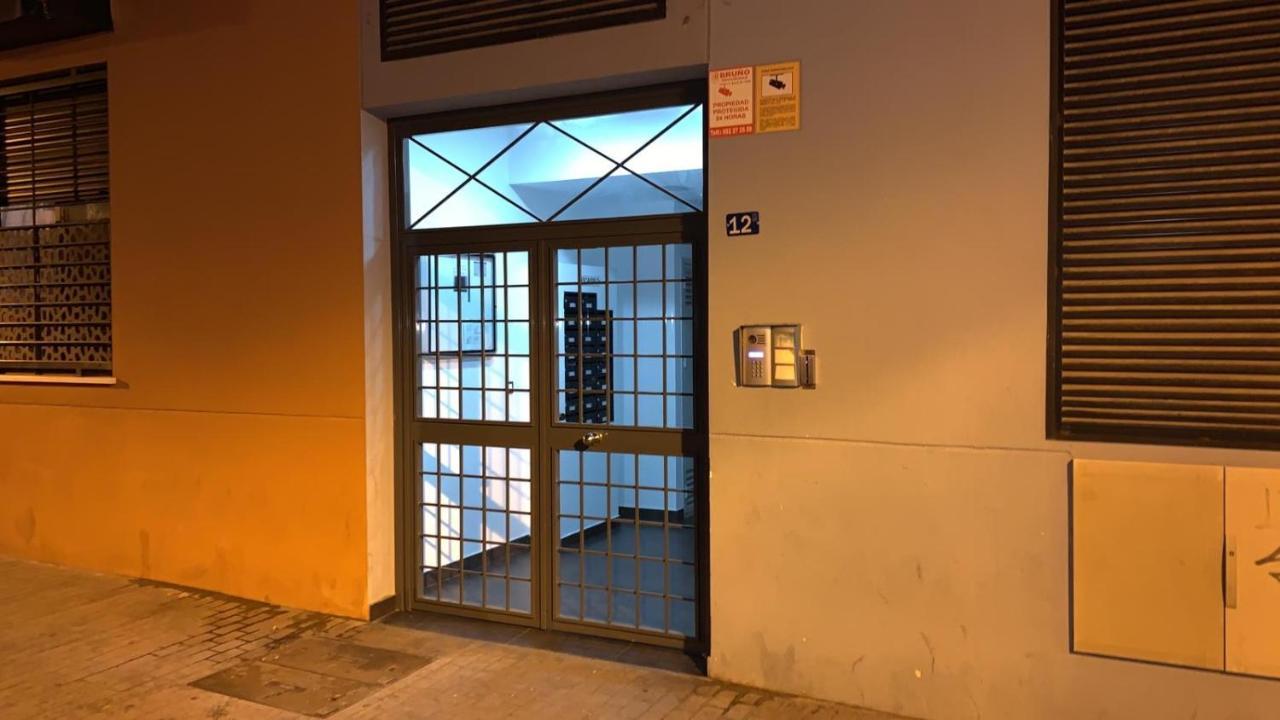 Blonski-Yellow Málaga Eksteriør billede